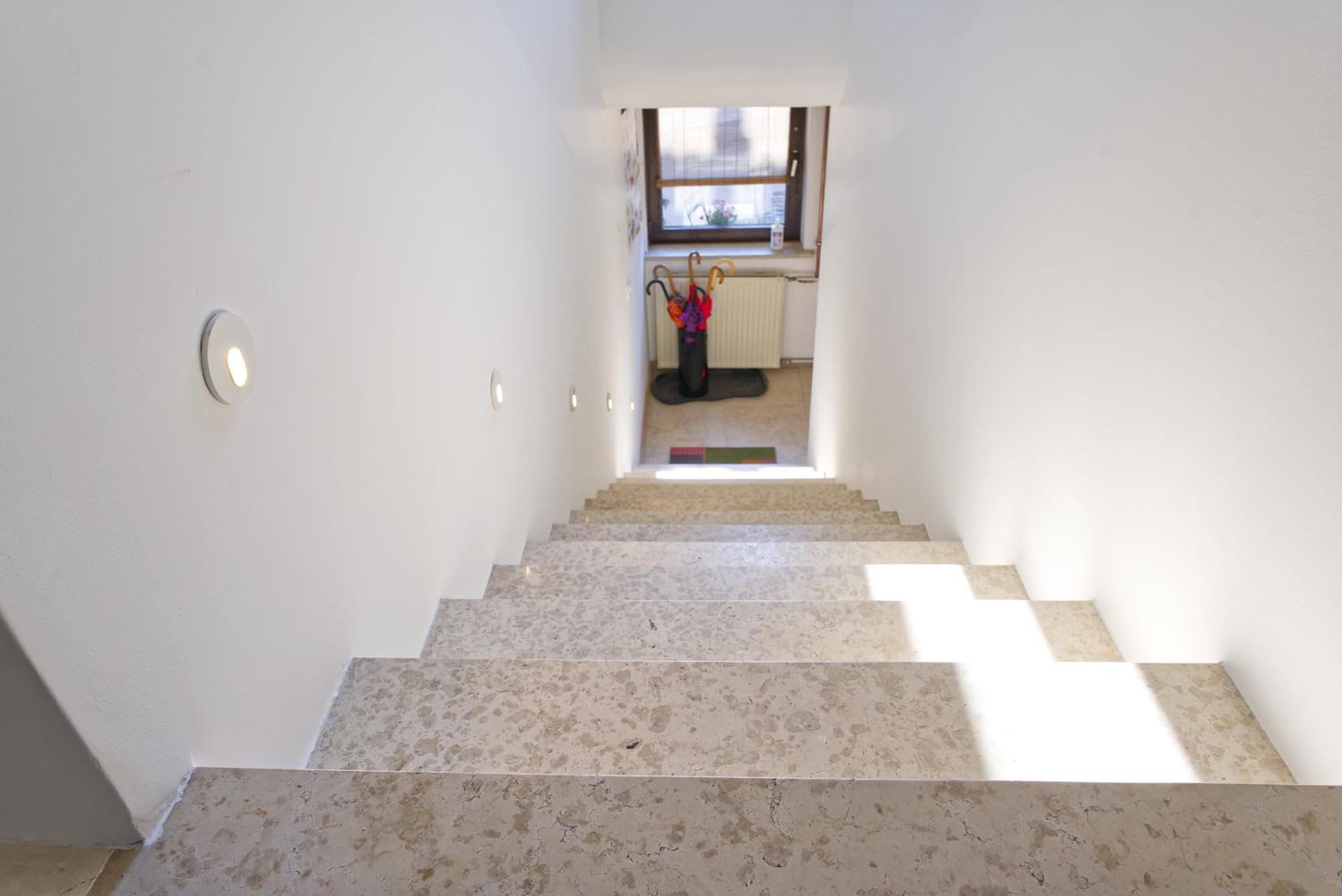 Castle Way Apartments Tamy Bled Exterior photo