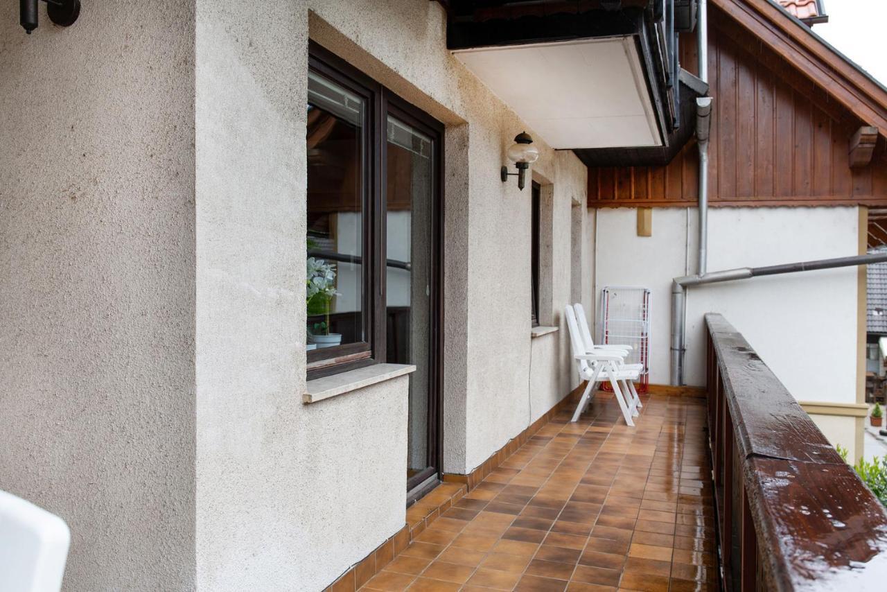 Castle Way Apartments Tamy Bled Exterior photo